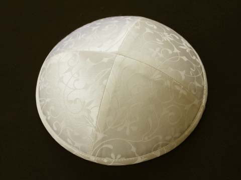 Silk Kippot Light Beige Jessy Judaica