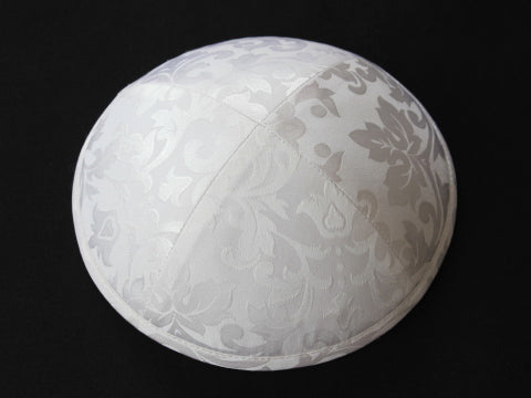 Silk Kippot White Leaf Jessy Judaica